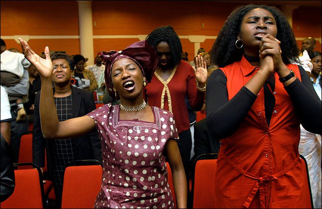 LondonBlackChurch_01